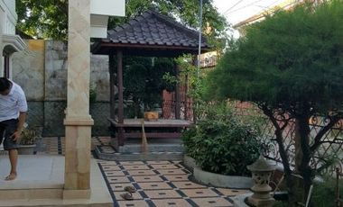 House sale in turn with luxurious interior