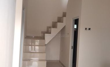 Townhouse Dealova Caringin 2 Lantai Pinggir Jalan