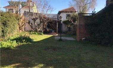 Chalet 4 amb  z/San Cayetano s/vereda de sol