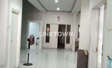 Dijual Rumah 2 Lantai Semifurnish Siap Huni di Gayungsari Barat Surabaya