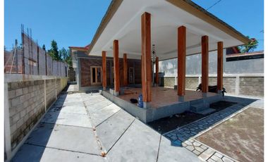 Joglo Jawa Bisa Desain Ruang Sesuai Keinginan di Lingkungan Asri Joho