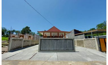 Joglo Jawa Bisa Desain Ruang Sesuai Keinginan di Lingkungan Asri Joho