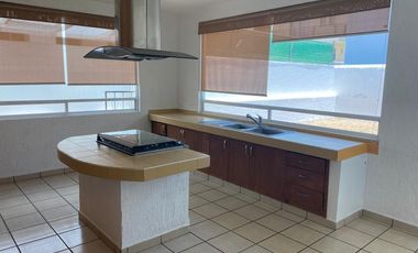 CASA EN VENTA EN PRADO LARGO