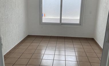 CASA EN VENTA EN PRADO LARGO