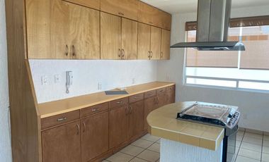 CASA EN VENTA EN PRADO LARGO