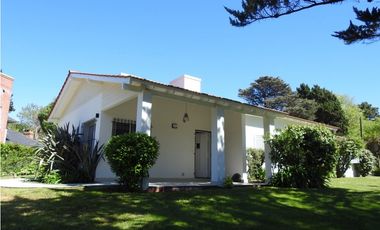 CHALET RECICLADO  ZONA IGLESIA PLAYA