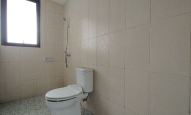 Town House di Cilandak dg Taman & Unfurnished HSE-A0485