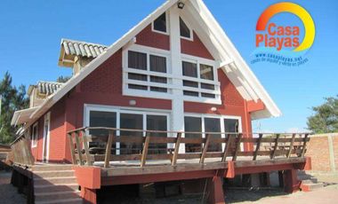 Chalet Suizo al pie del mar de Alquiler para Eventos en Playas Villamil