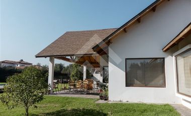 Casa en Venta en Camino Carampangue, sector colegio Trebulco