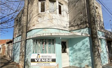 Oportunidad de Inversión! Casa + Deptos en Venta