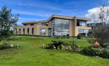 casa en arriendo/venta en la calera. Cod V8974712