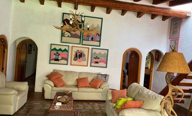 VENTA DE CASA EN VALLE DE BRAVO