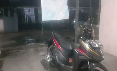 Sewa Strategis 4kt jl 2 mbl dkt jl Ry Stasiun Kranji Bekai dkt Jakarta