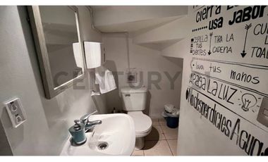 SE VENDE CASA COMERCIAL EN AVENIDA CONSISTORIAL