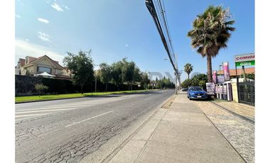 SE VENDE CASA COMERCIAL EN AVENIDA CONSISTORIAL