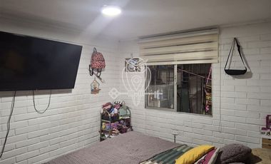 Casa en venta 3 dorm.2 baños-3 estacionamientos en La Granja
