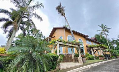 Stunning Vacation House for Sale in Canyon Woods Tagaytay