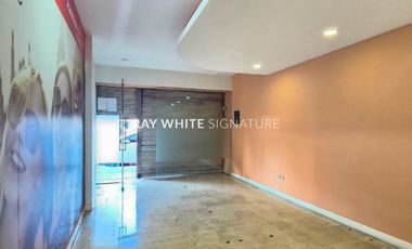 Ruko dan Rumah Kos di Jl Suryopranoto, Cideng