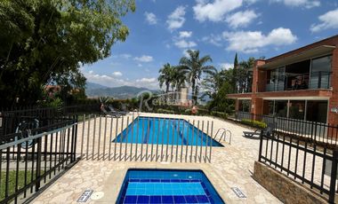 casa en arriendo en benedictinos. Cod A776651