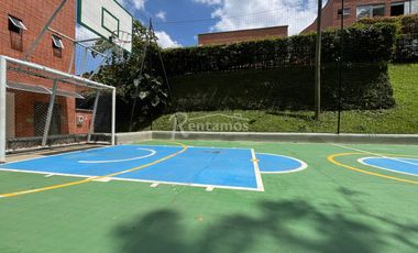 casa en arriendo en benedictinos. Cod A776651