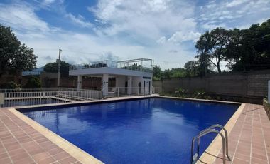casa en venta en c.c los mangos. Cod V2225