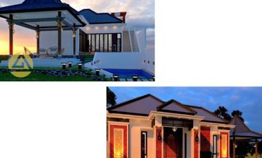 Villa Megah Desain Mewah 500 Meter dari Candi Prambanan
