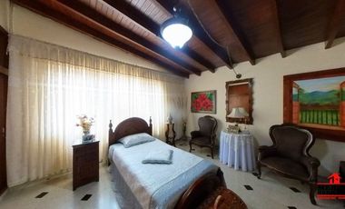 casa en venta en la castellana. Cod V5110