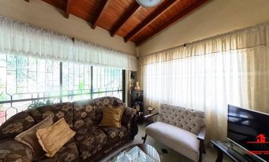 casa en venta en la castellana. Cod V5110