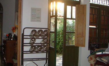 SE VENDE CASA ESTILO COLONIAL HERMOSA