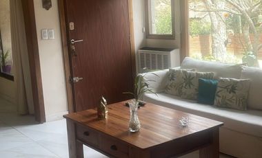 Alquilo casa en Pinamar calle Pinguinos zona iglesia CON PISCINA