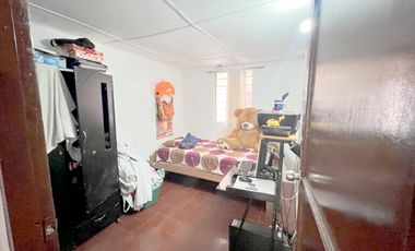 casa en venta en la arboleda. Cod V27422