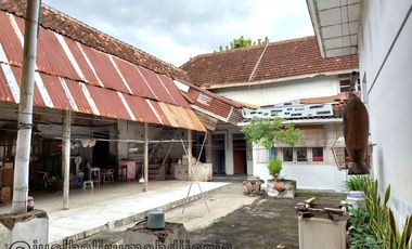 Rumah Klasik Istimewa dekat Alun-alun Kidul