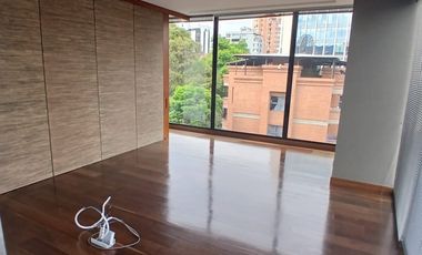 oficina en arriendo en el nogal. Cod A51903