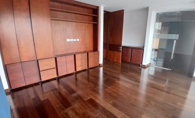 oficina en arriendo en el nogal. Cod A51903