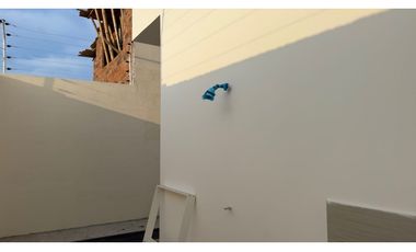 CASA AMPLIA A ESTRENAR EN LAS ORQUDEAS, MANTA