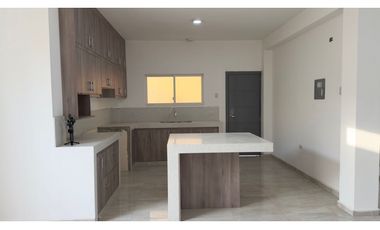 CASA AMPLIA A ESTRENAR EN LAS ORQUDEAS, MANTA