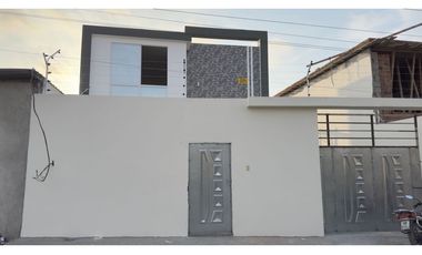 CASA AMPLIA A ESTRENAR EN LAS ORQUDEAS, MANTA