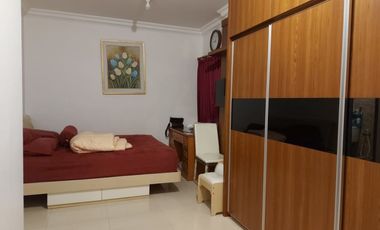 DIJUAL APARTEMEN 4BR FURNIS GALERI CIUMBULEUIT 1 DEKAT UNPAR