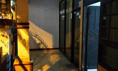 Di Sewakan Rumah Tenang & Nyaman "Baratajaya Murah"