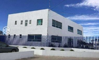 Edificio con terreno antes una escuela