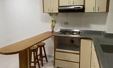 apartaestudio en arriendo/venta en avenida belalcazar. Cod A5714