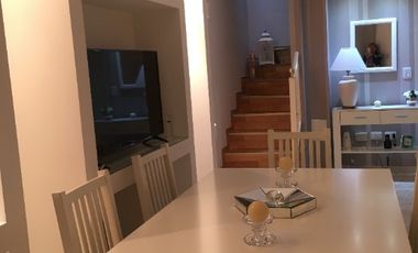 Triplex en venta en Villa Luzuriaga