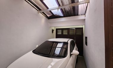 Rumah 2 Lantai Disewa di Cipinang Indah