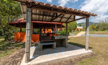 casa en venta en villeta. Cod V26786