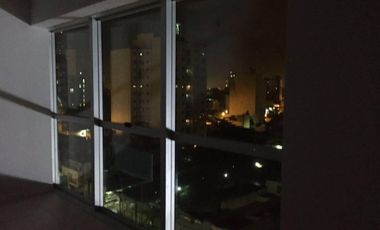 INMEJORABLES OFICINAS DE CATEGORIA EN LOMITAS