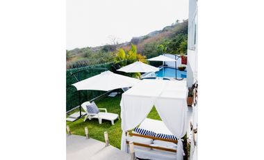 CASA EN VENTA CON VISTA AL LAGO 