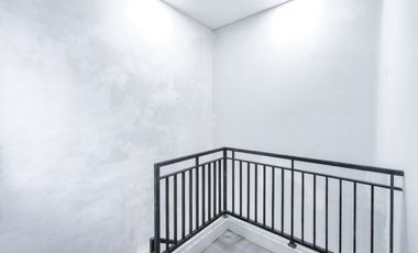 Rumah Strategis 5 Menit ke RSUD Kota Bogor 2 Lantai Siap KPR J-38943