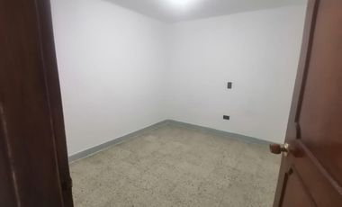 casa en arriendo en mesa. Cod A64255