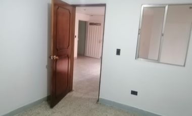 casa en arriendo en mesa. Cod A64255