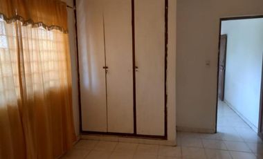 casa-local en venta en ciudad jardín. Cod V101793